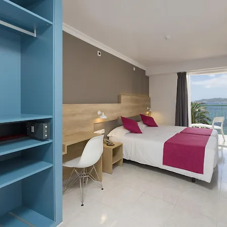 Vibra Marítimo 3* Ibiza